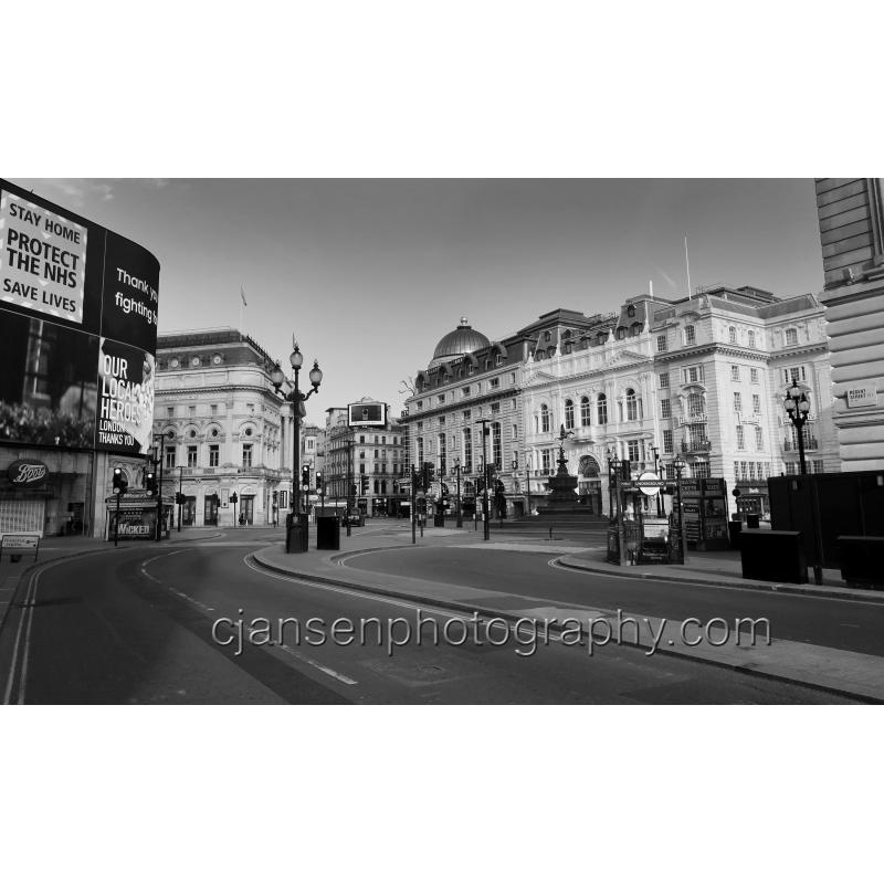 London Lockdown - Picadilly Circus