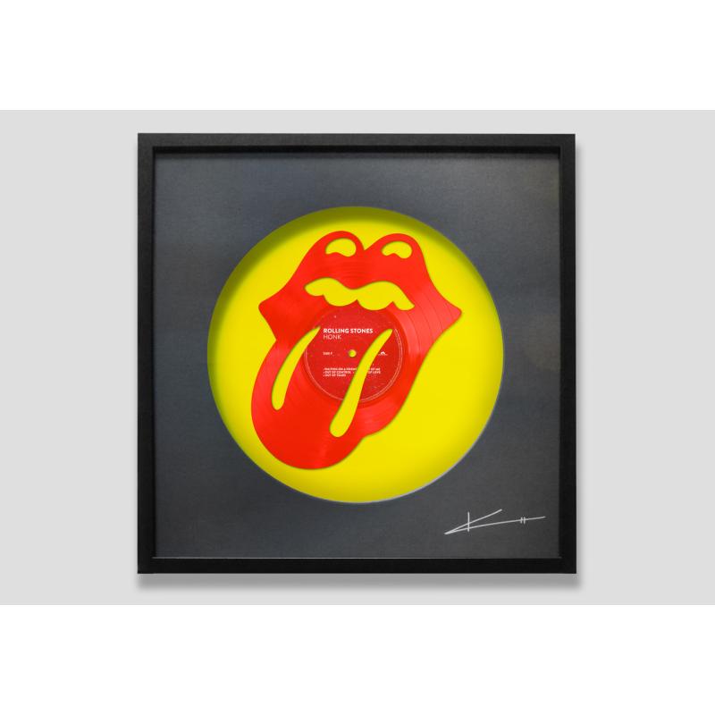 Big Lips Red on Yellow