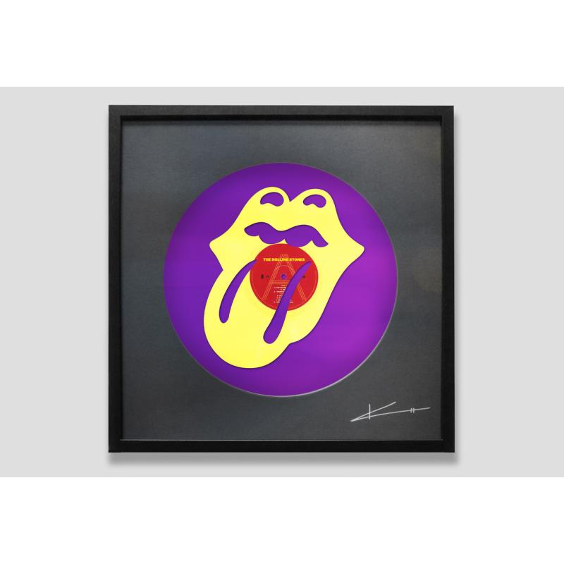 Big Lips Yellow on Purple