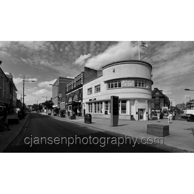 Lockdown London - Camden High Street in Colour